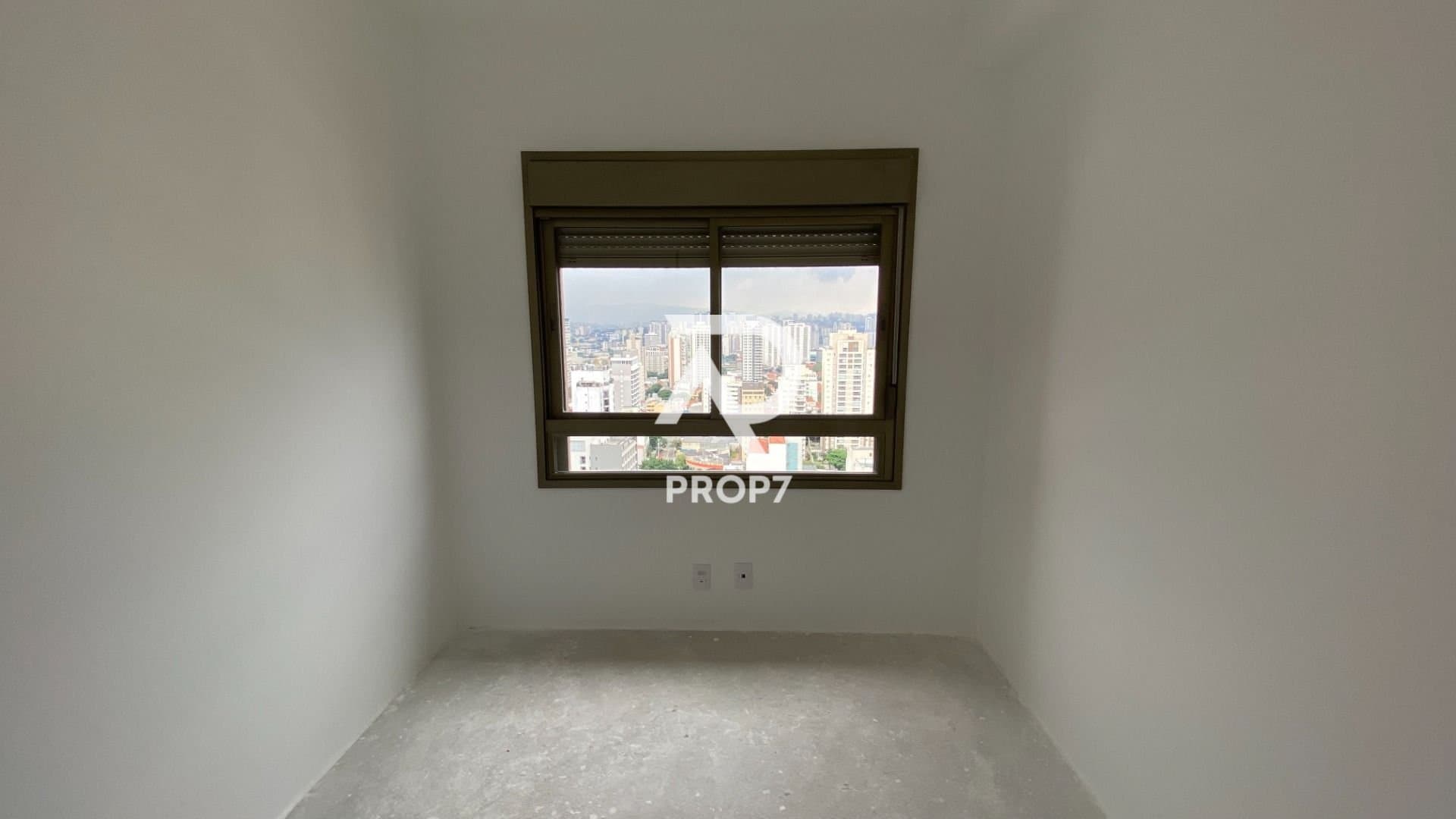 Imagem da propriedade AP6484 16